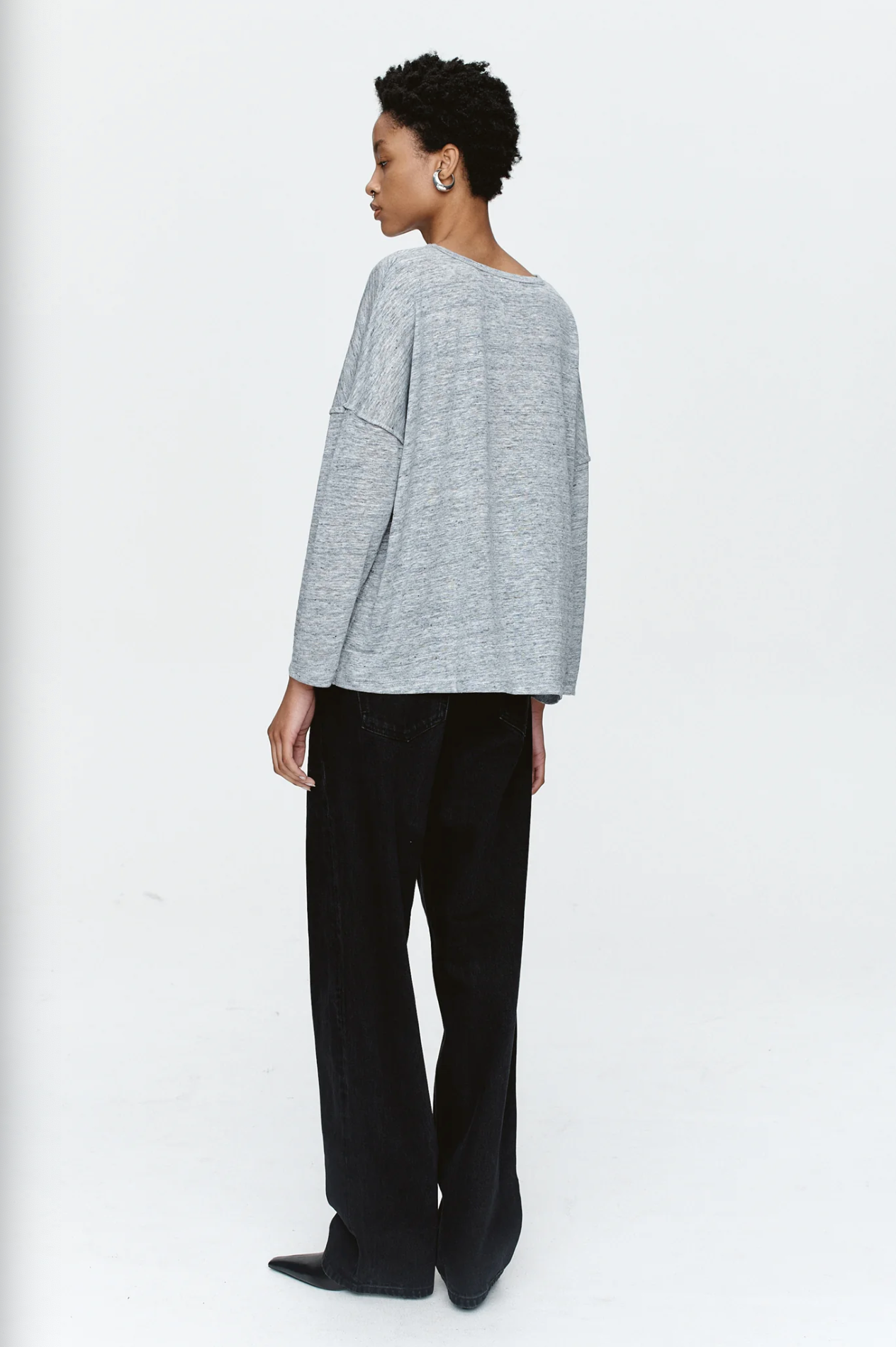 Marle | Yelena Tee
