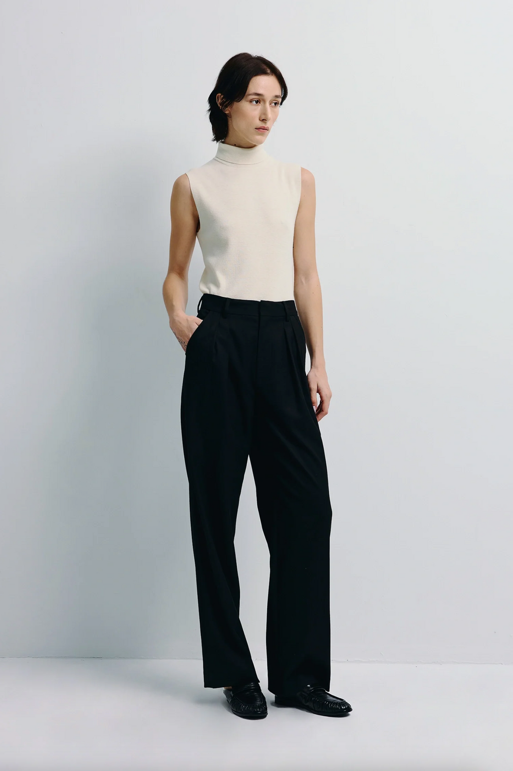 Rue Sophie | Neil Pant