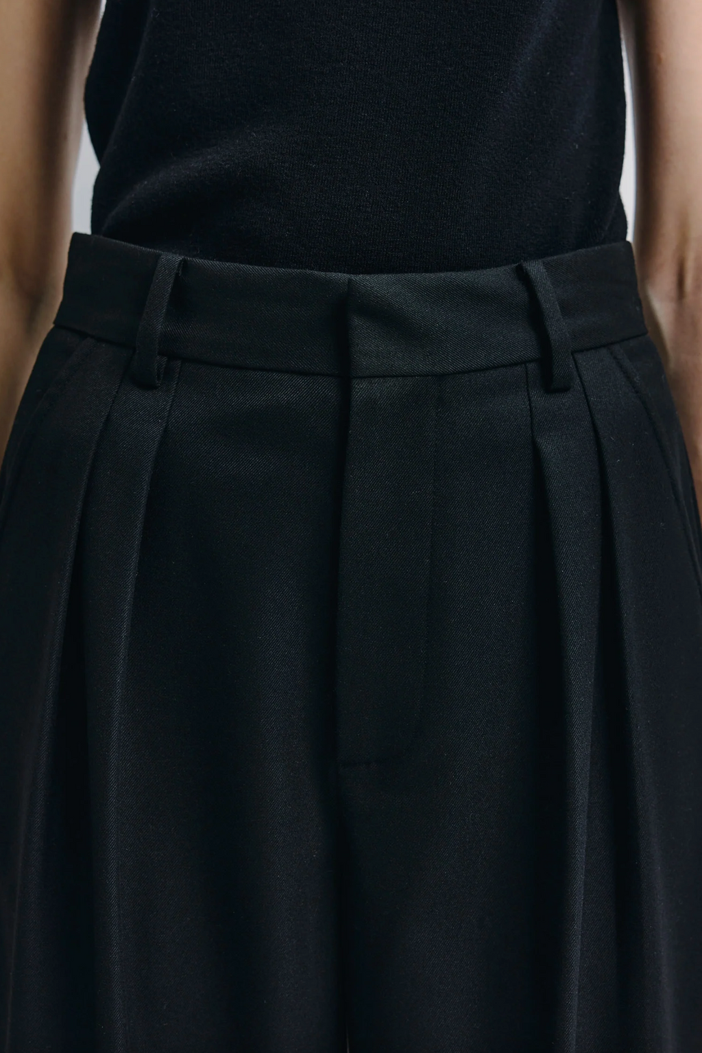 Rue Sophie | Neil Pant