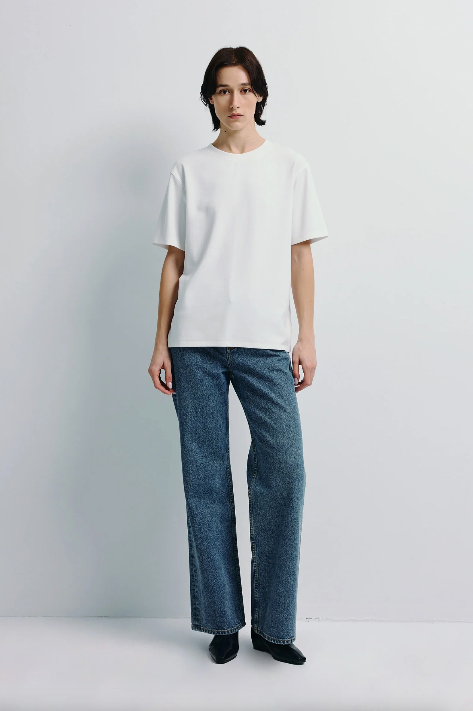 Rue Sophie | Owen Boxy Crewneck Tee