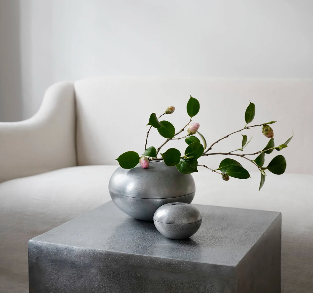Round Aluminum Vase Small