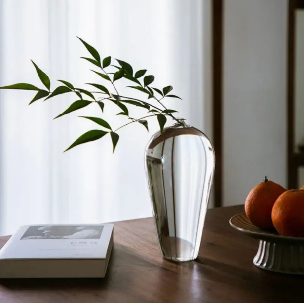 Brynn Vase