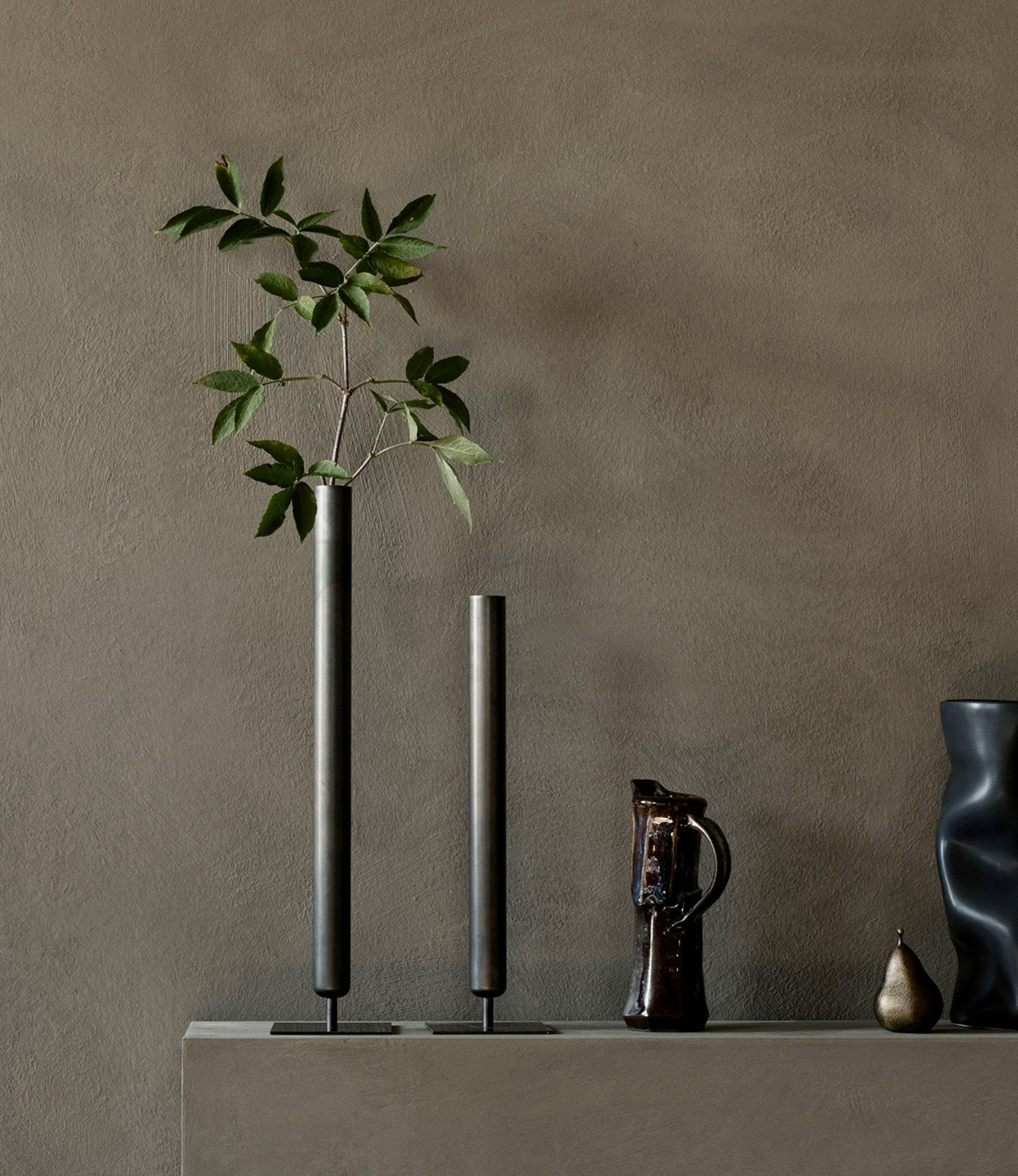 Stance Vase 20"