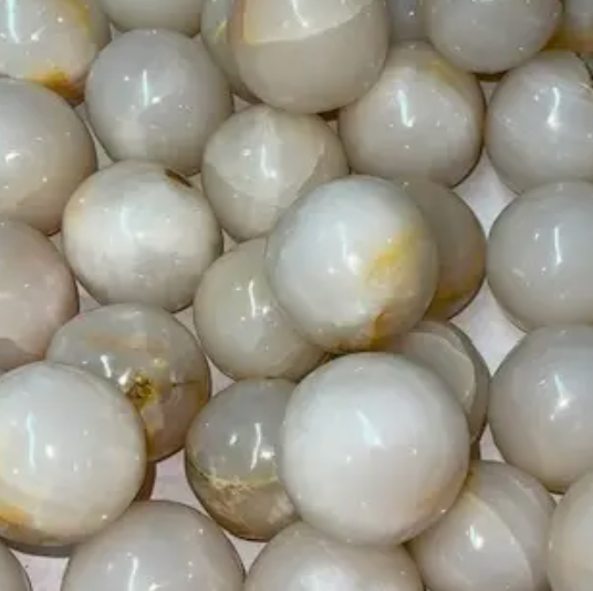 Onyx Spheres